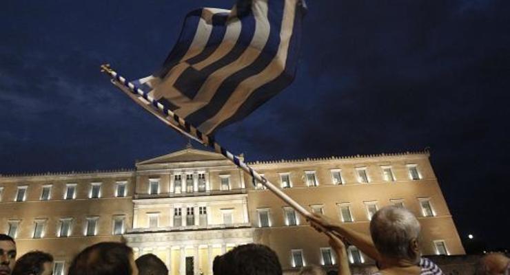 Тысячи греков встретили экспертов "тройки" протестами