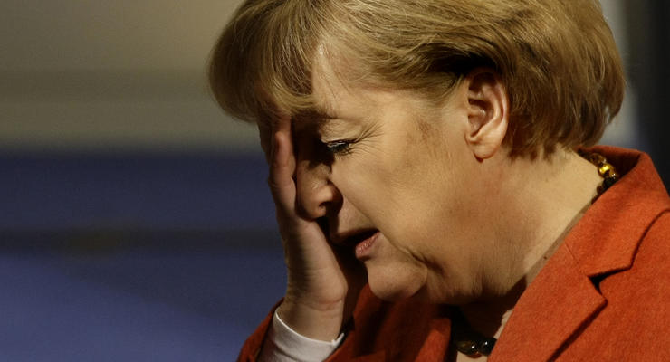 Меркель сулит страдающему от экономических нападок Москвы Киеву поддержку в случае евроинтеграции