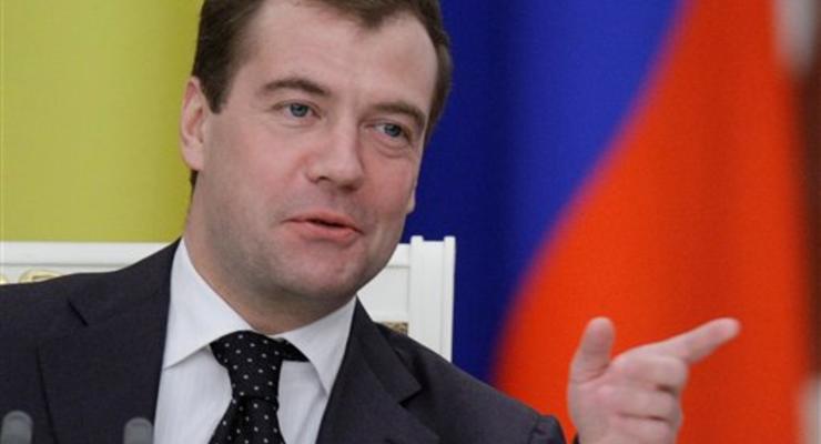 Украина приостановила подписание ассоциации с ЕС из-за негативных последствий для торговли со странами ТС - Медведев