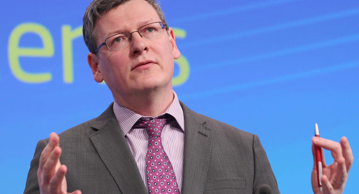 Еврокомиссия вмешалась в дебаты о трудовой миграции