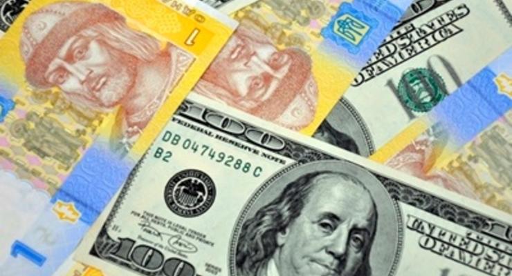 Объем продаж валюты на межбанке Украины уменьшился