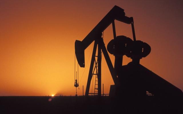 Нефть на мировых рынках резко подорожала