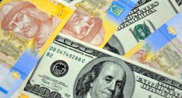 Эксперты не видят ажиотажного спроса на валюту в Украине