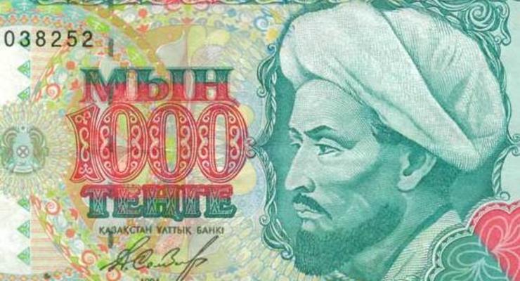 Нацбанк Казахстана объявил о девальвации нацвалюты тенге