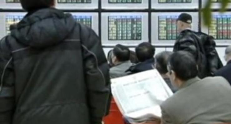 Основной индекс китайского рынка закрылся снижением