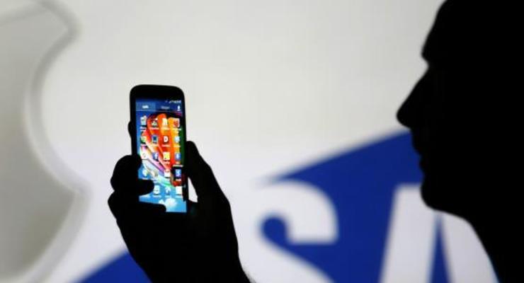 Apple требует пересмотра судебной тяжбы с Samsung