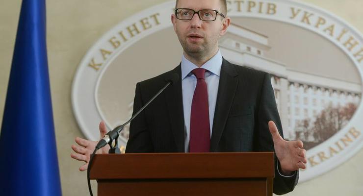 Донецк и Луганск не выплатили 422 млн грн налогов – Яценюк