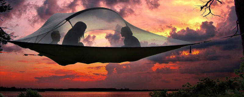 Облако в квартире и парящая палатка: Самый крутой дизайн июня (фото) / tentsile.com