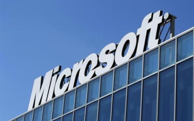 Microsoft подала в суд на Samsung