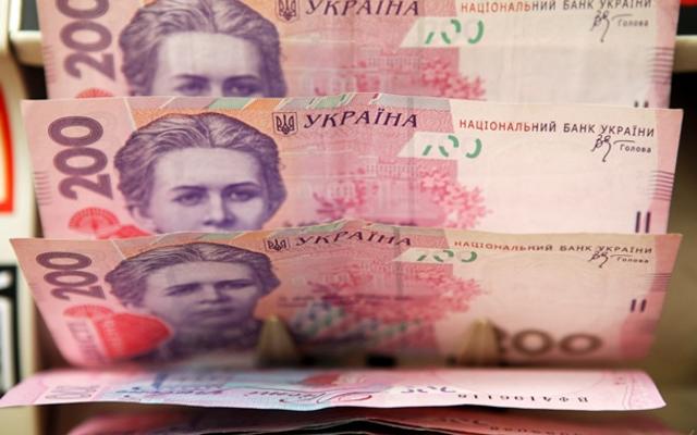 Дефицит госбюджета Украины увеличился