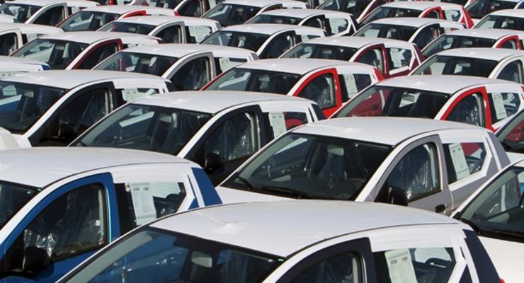 В Украине производство легковых автомобилей упало почти в тридцать раз
