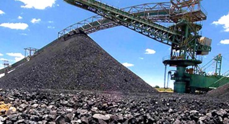 Добыча угля в Украине упала почти на 60%
