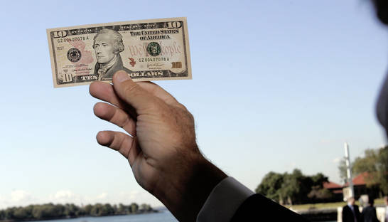 Межбанк открылся стабильным долларом