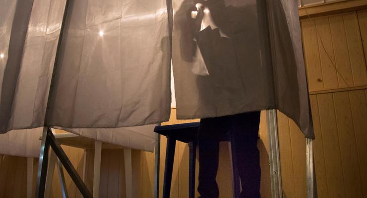 В милицию поступили 19 сообщений о "минировании" избирательных участков