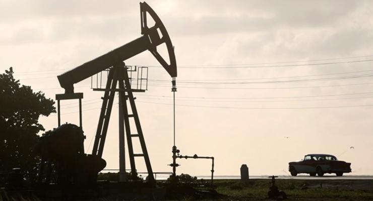 Экспортеры нефти не договорились о снижении объемов ее добычи