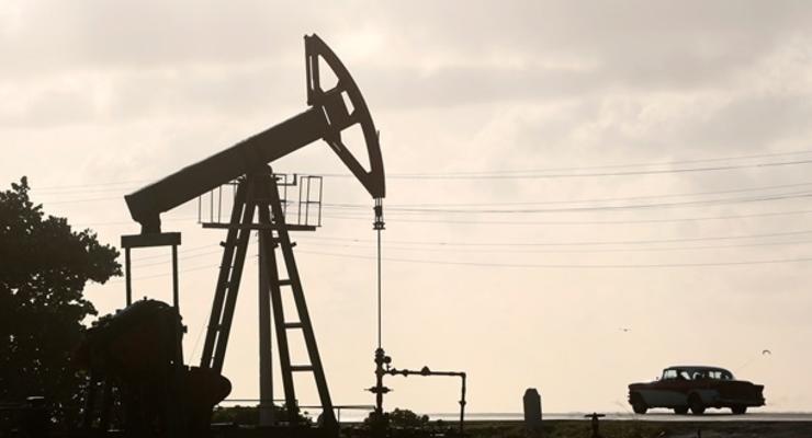 Цена на нефть установила пятилетний рекорд падения