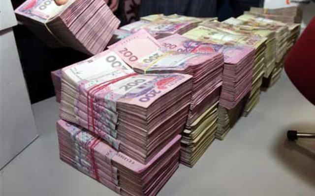 В бюджет 2015 заложили курс 22 грн за доллар - СМИ