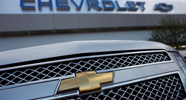 General Motors остановил поставки в Россию