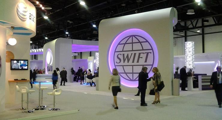 Россию могут отключить от глобальной банковской системы SWIFT уже в феврале