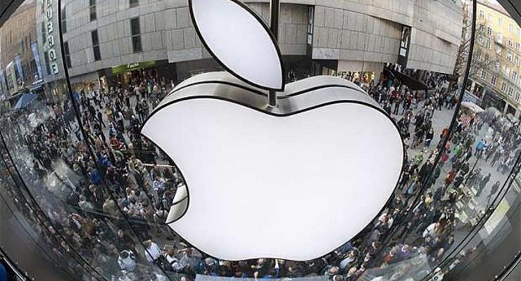 Apple заработала рекордные $18 млрд за квартал