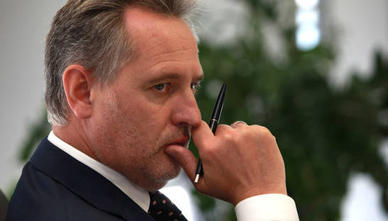 Компания Фирташа выкупила российскую долю телеканала Интер за $100 млн