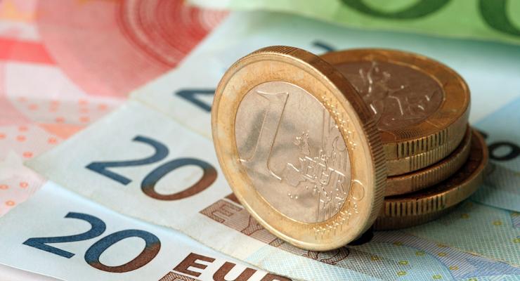 Евро официально стал стоить больше 30 грн