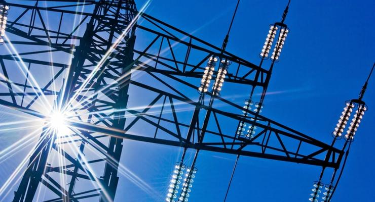Яценюк приказал не платить за электроэнергию из зоны АТО