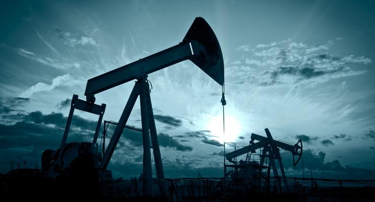 Цена на нефть Brent снизилась до $54,32