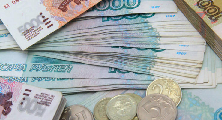 На "черном" рынке подорожал рубль