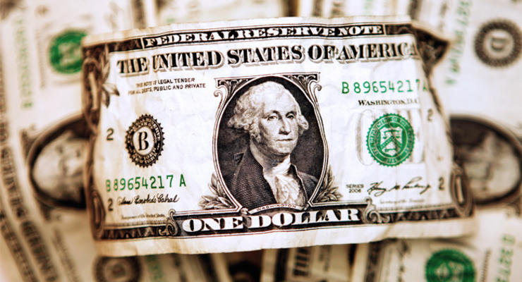 Почему обвалился доллар