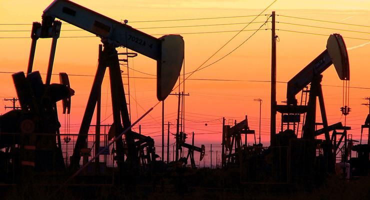 Цена на нефть падает после сообщения ОПЕК
