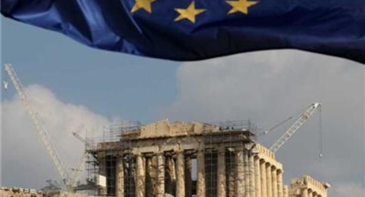 Еврокомиссия существенно ухудшила прогноз по ВВП Греции