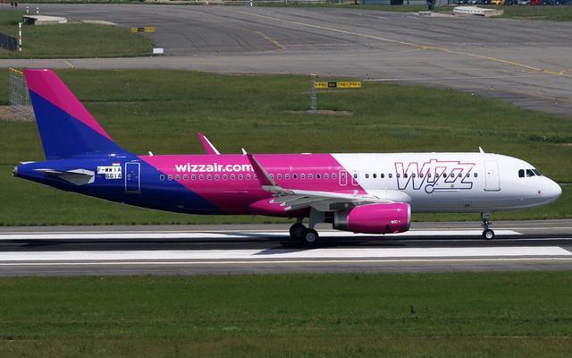 Wizz Air не собираются отменять рейсы из Украины