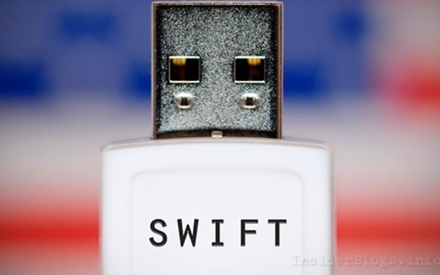 Турчинов призвал отключить Россию от SWIFT