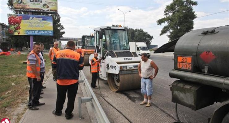 Рада разрешила финансировать ремонт дорог на местах