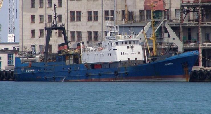 Суд арестовал судно за заход в порты оккупированного Крыма
