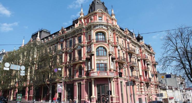 Дом с историей: гостинице Лейпциг ищут нового владельца