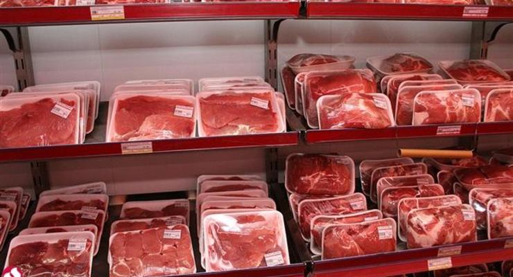 Россия хочет полностью запретить ввоз мяса из ЕС и США