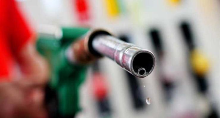 Бензин в Украине продолжает дешеветь