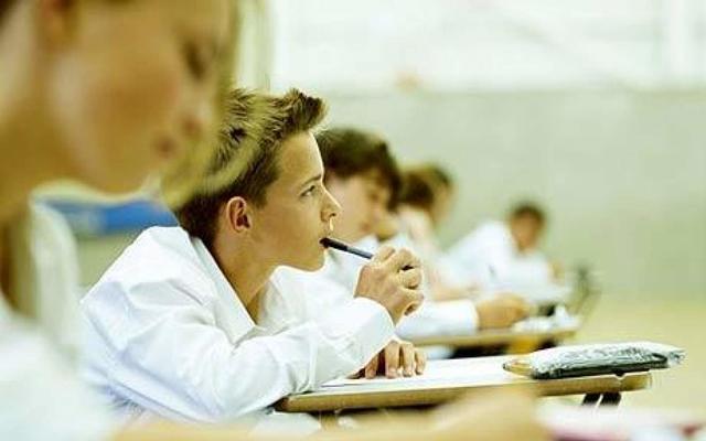 Минобразования отменило выпускной экзамен по английскому языку в форме ВНО
