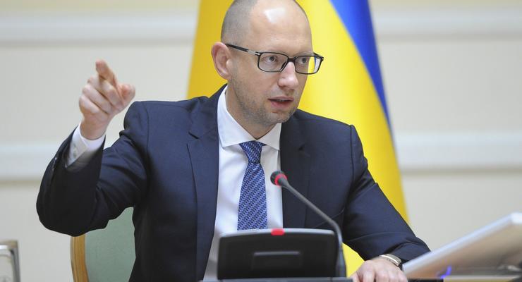 Кредиторы согласились списать Украине $3 млрд - Яценюк