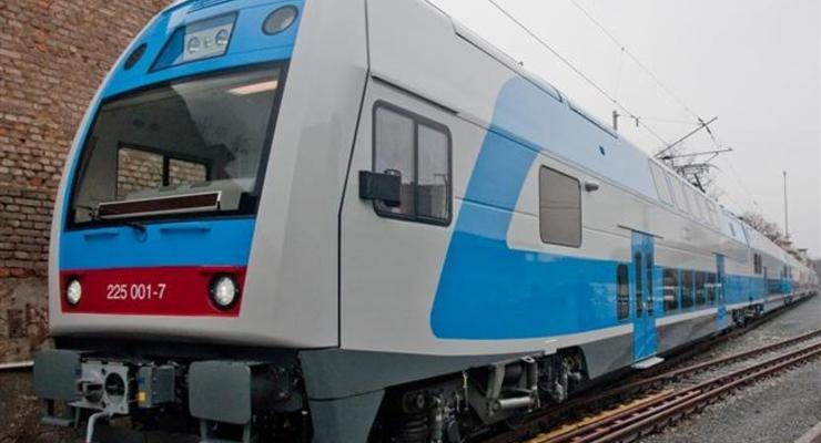 Укрзализныця снова запустит двухэтажные поезда Skoda