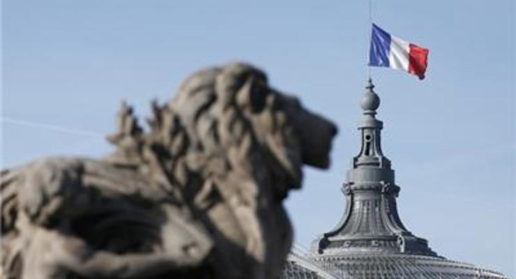После терактов Франция ужесточит контроль над банковскими счетами