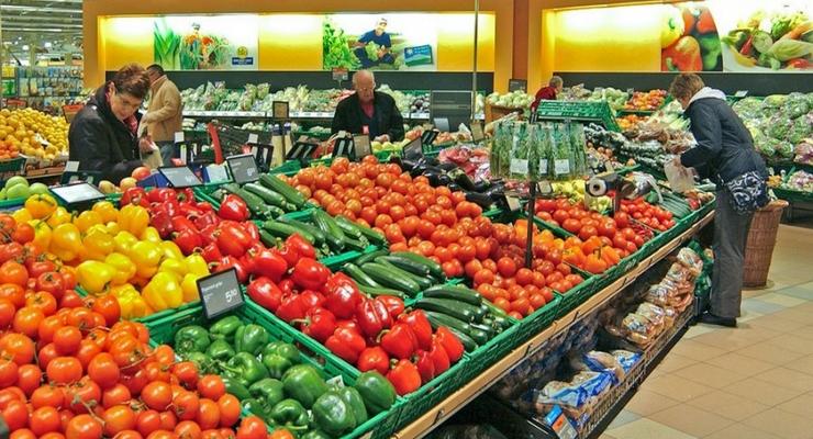 В оккупированном Крыму стремительно растут цены на фрукты и овощи