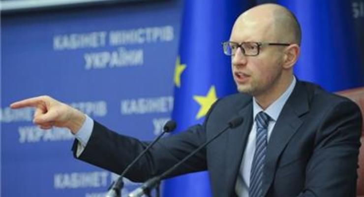 Украина вводит мораторий на выплату долга России - Яценюк