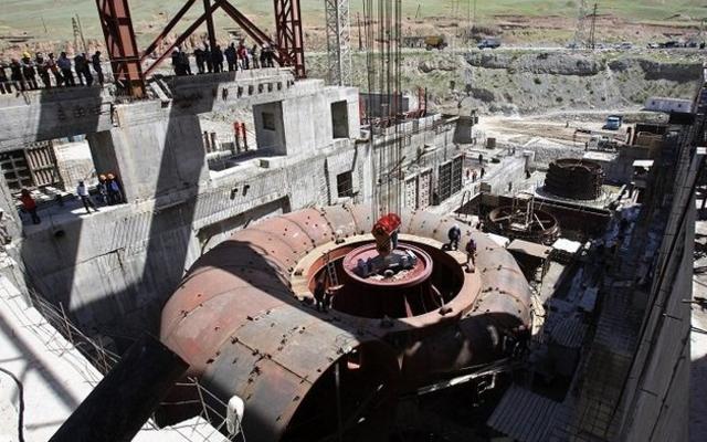 Кыргызстан расторг договор с РФ о строительстве ГЭС