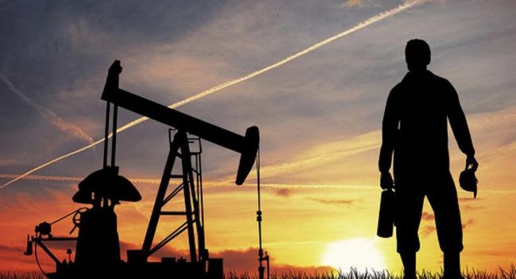 Российских нефтяников думают обложить дополнительными налогами