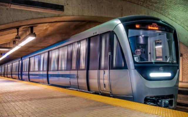 В метро Монреаля начал курсировать новый поезд AZUR: фото, видео