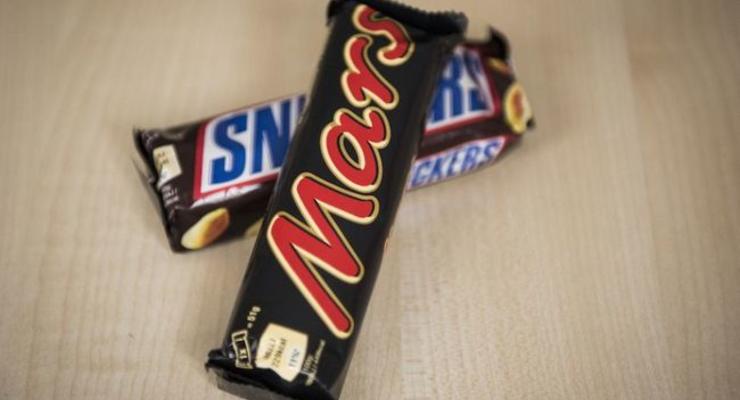 В Германии изымают из продажи батончики Mars и Snickers
