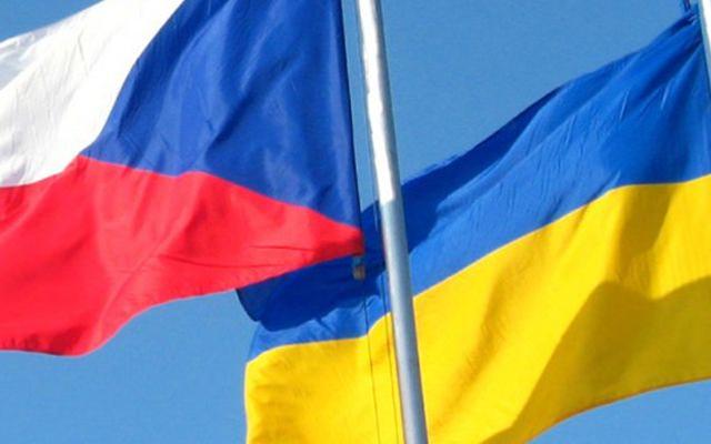 Чешские компании примут на работу пять тысяч украинцев - СМИ